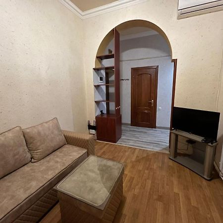 Comfy Apartment On Amiryan Street,Near Republic Squere Ереван Экстерьер фото